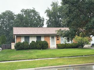 1029 Mercury Dr, Schaumburg, IL 60193
