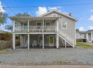 409 Monroe Ave, Carolina Beach, NC 28428