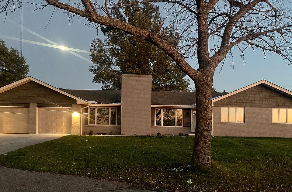 1st image of 6041 Aubree Ave