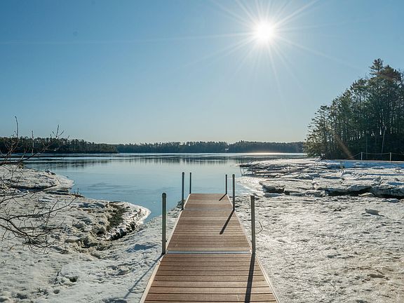 2nd image of 29 South Freeport Road