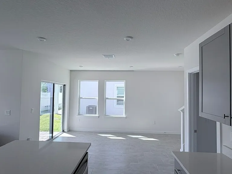 6446 Horseshoe Lane Way St — Photo 11