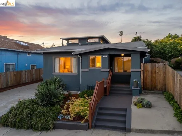 2220-2222 E 31st St, Oakland, CA 94602