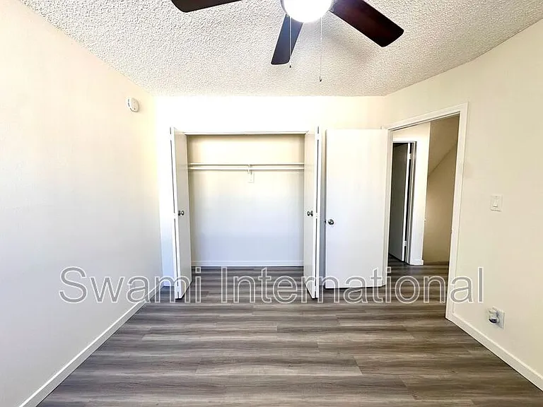 25907 Oak St #10 — Photo 12