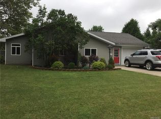 18 George St, Depew, NY 14043