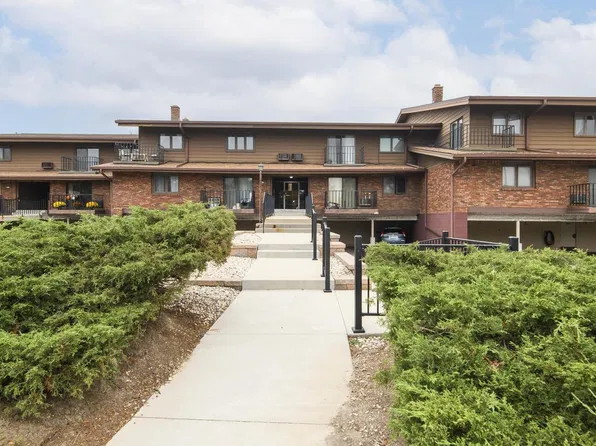 3925 S 84th STREET #4, Greenfield, WI 53228