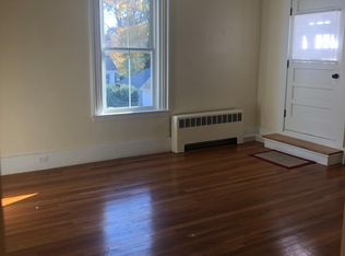 12 Lincoln St APT 2, Exeter, NH 03833