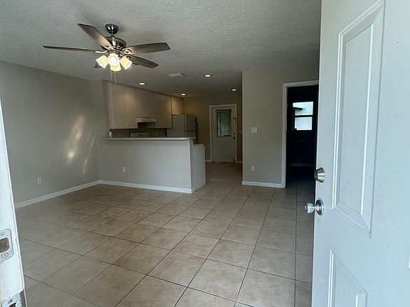 5th image of 440 Fairfield Ave #440