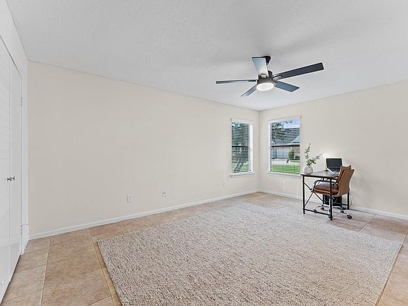 4th image of 12755 Mill Ridge Drive #402