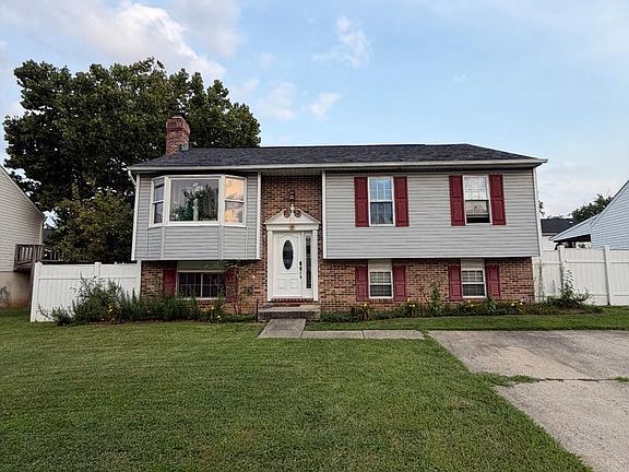 2nd image of 457 Mary Kay Ct