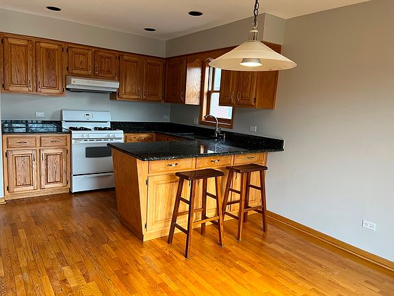 Breakfast bar