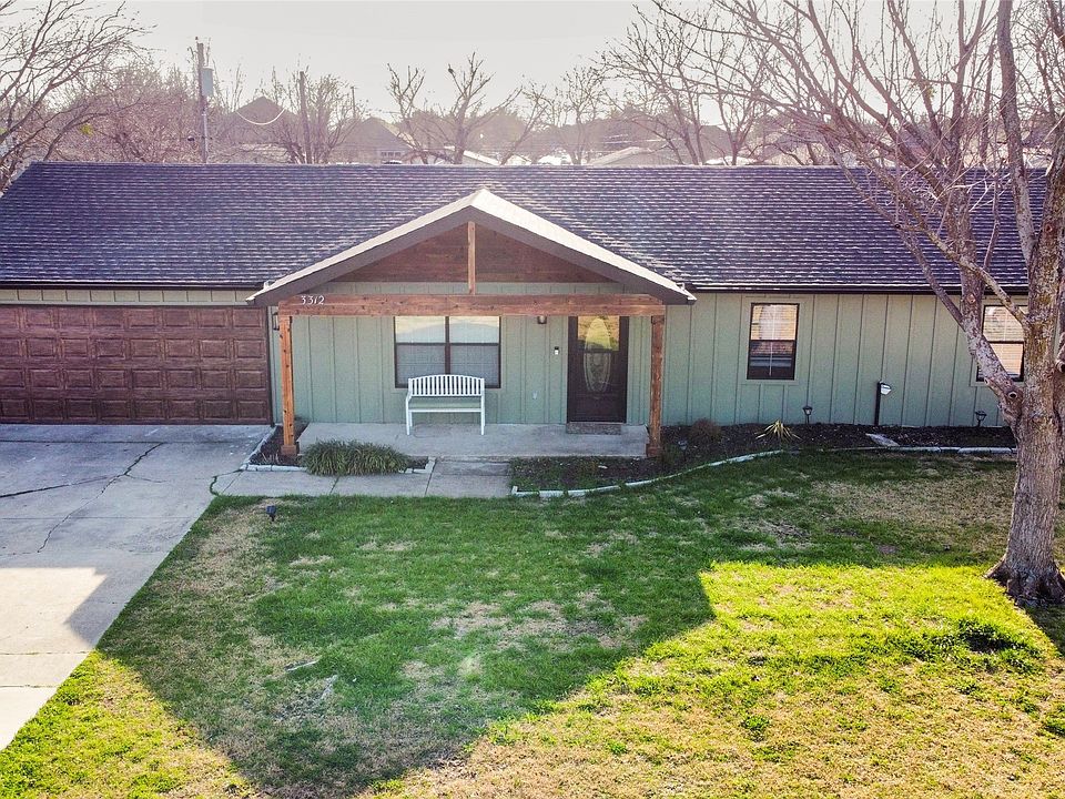 1st image of 3312 Dorothy Ln