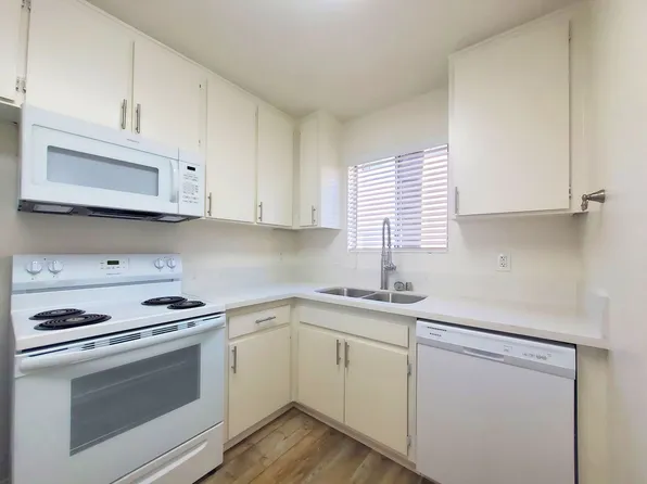 Orchard Villa Townhomes, 11917 Orchard Rd APT 1, Lakeside, CA 92040