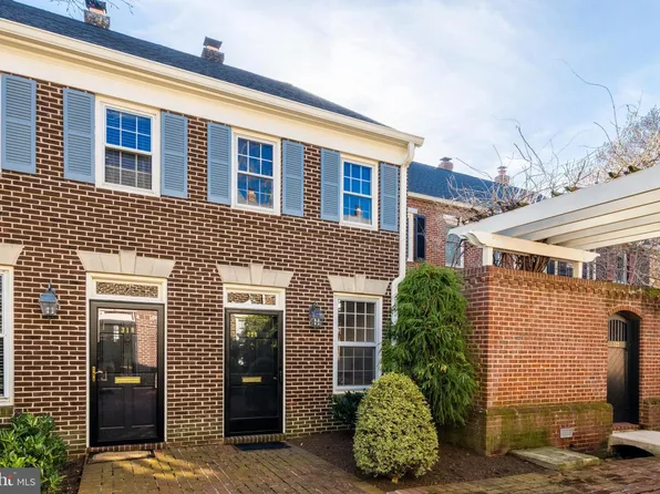 320 N Saint Asaph St #10, Alexandria, VA 22314