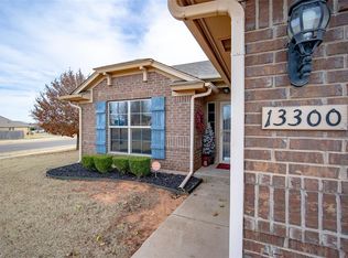 13300 SW 4th St, Yukon, OK 73099