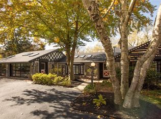 897 Field Club Rd, Pittsburgh, PA 15238