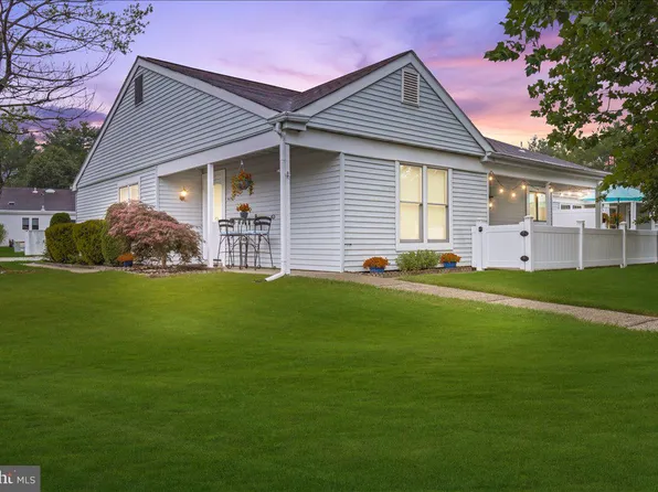 917A Liverpool Cir Unit 917A, Manchester Township, NJ 08759