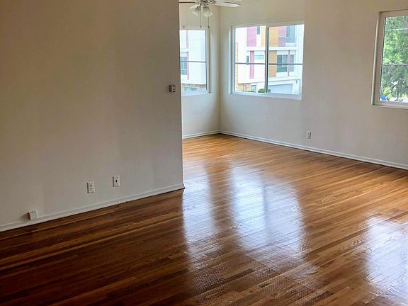 3rd image of 1500 S Hayworth Ave APT 6