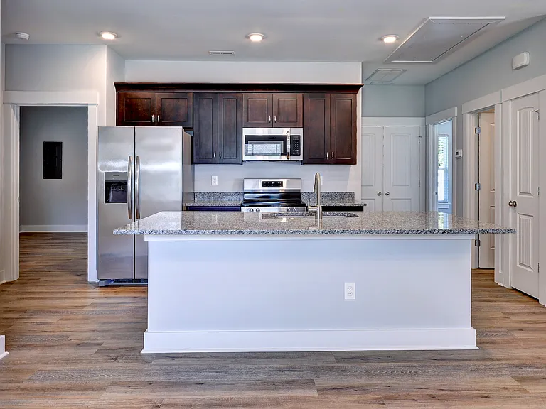 102 Magruder Ave — Photo 12