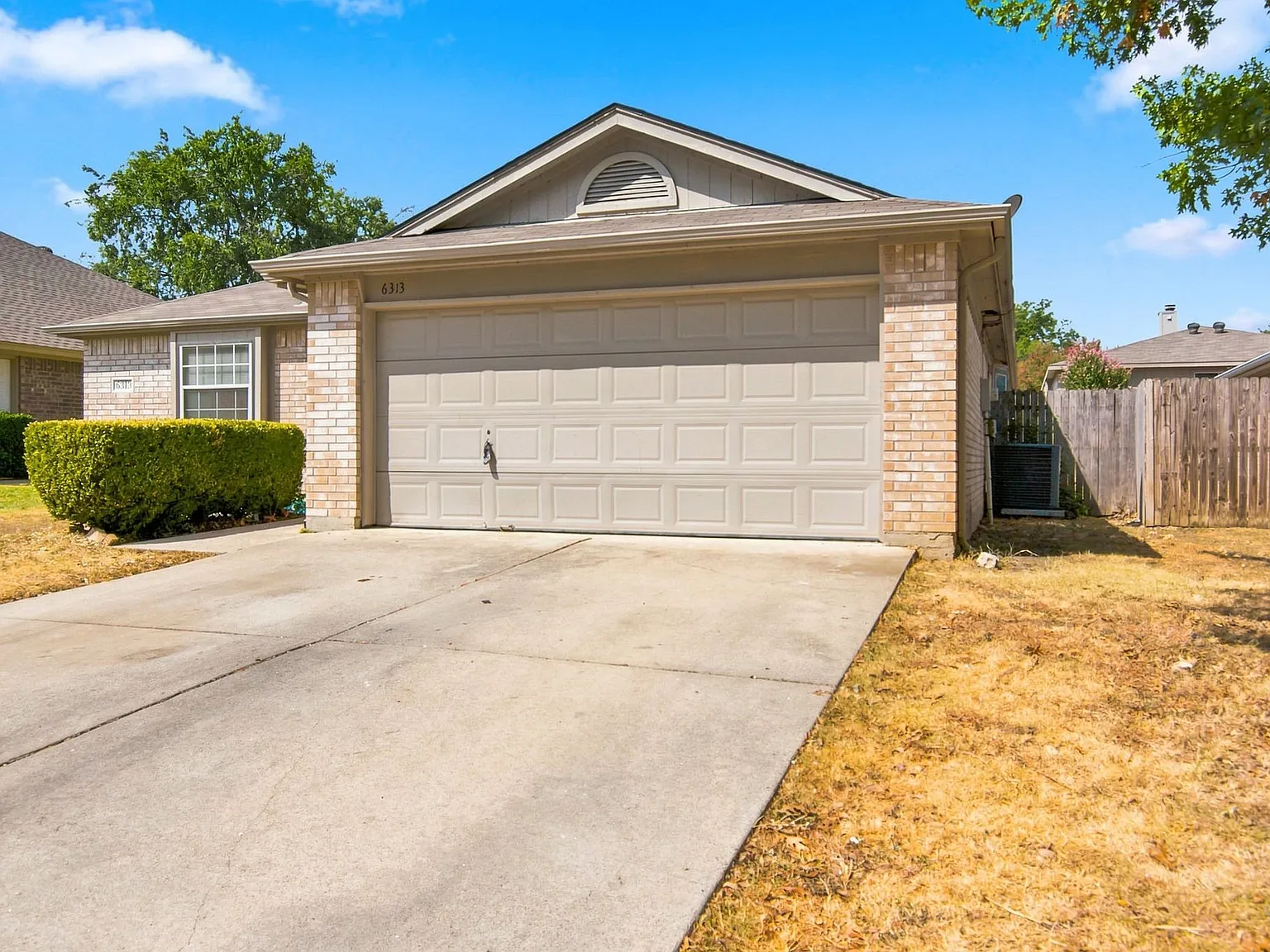 3 bed, 1542 sqft, $1,900 — Photo 3