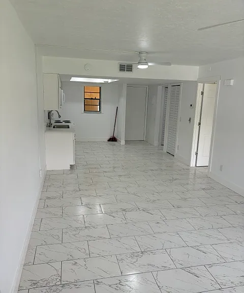 606 Gerald Ave #112 — Photo 5