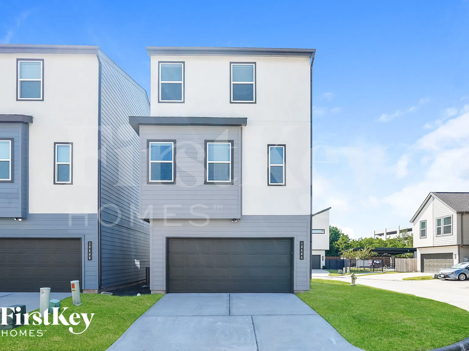 4 bed, 4.0 bath, 2013 sqft, $2,500 — Photo 1