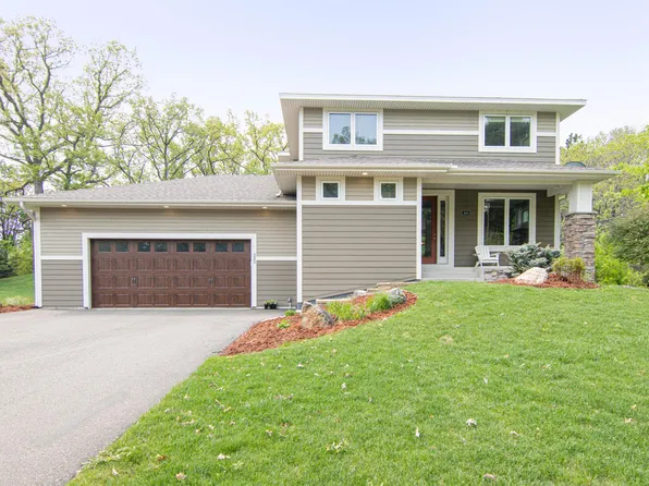 225 Paisley Ln, Golden Valley, MN 55422