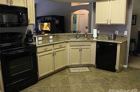 3rd image of 27337 Edenfield Dr