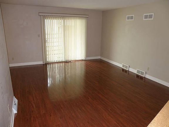 2nd image of 4910 S Imperial Cir #4910
