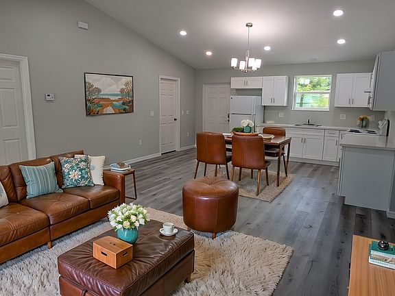 3rd image of 8168 Juniper Rd #1