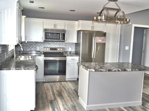 2nd image of 620 McKala Ln