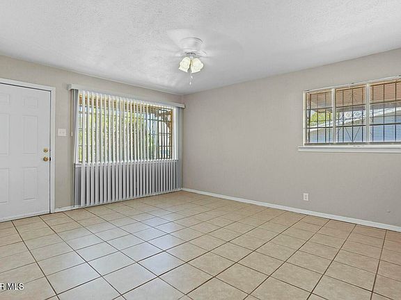 4th image of 3916 Olympic Ave