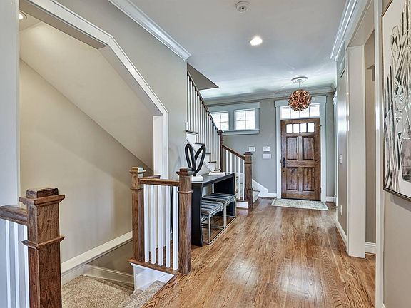5th image of 3139 Griest Ave