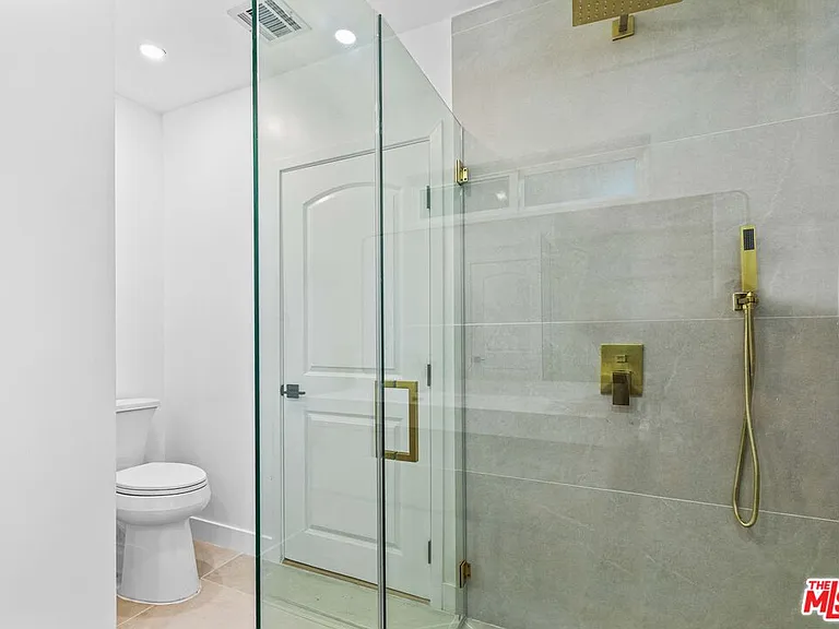 1722 Bel Aire Dr — Photo 17