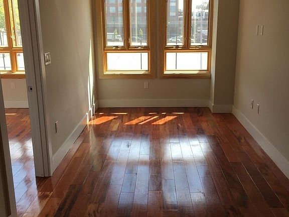 3rd image of 327 Herkimer St #3L