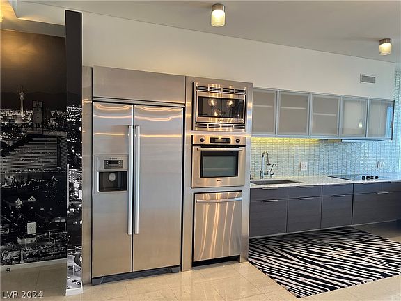 4th image of 3722 S Las Vegas Blvd #3205