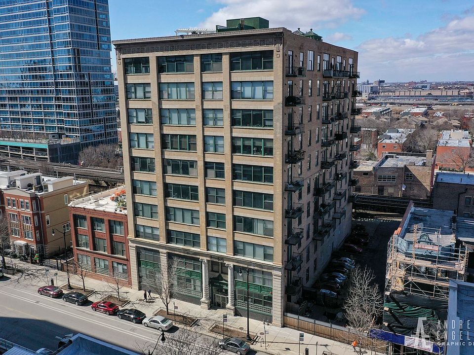 1st image of 1322 S Wabash Ave APT 904