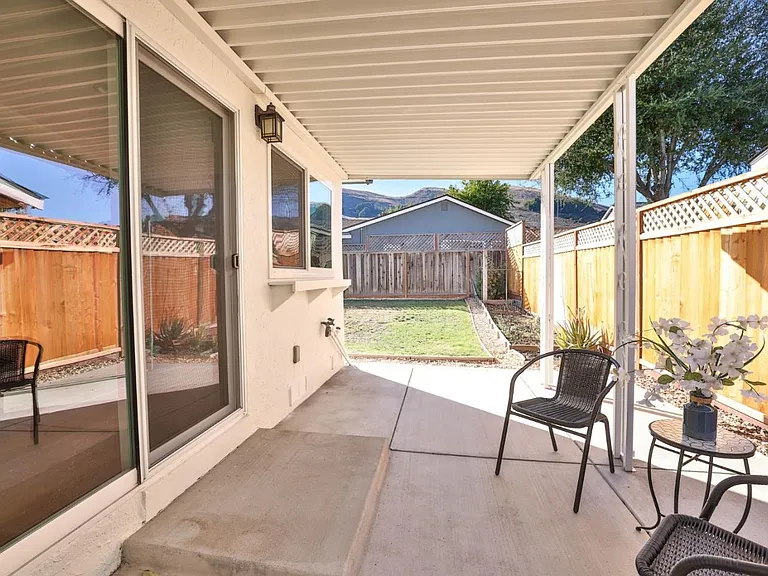 310 Curie Dr — Photo 16