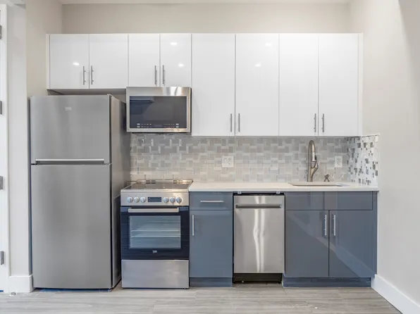 322 East 32nd Street 1A image 3 of 7