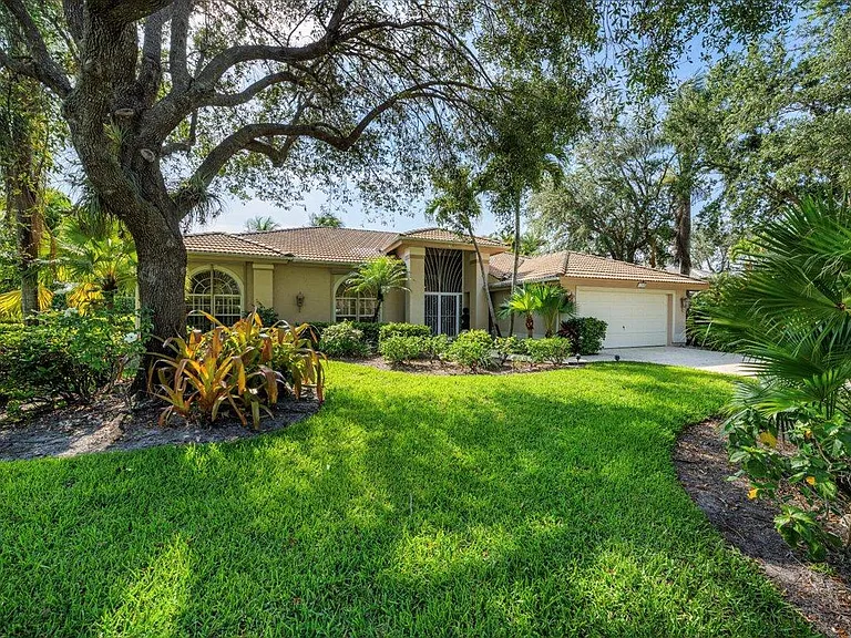 11305 Longshore Way E — Photo 33
