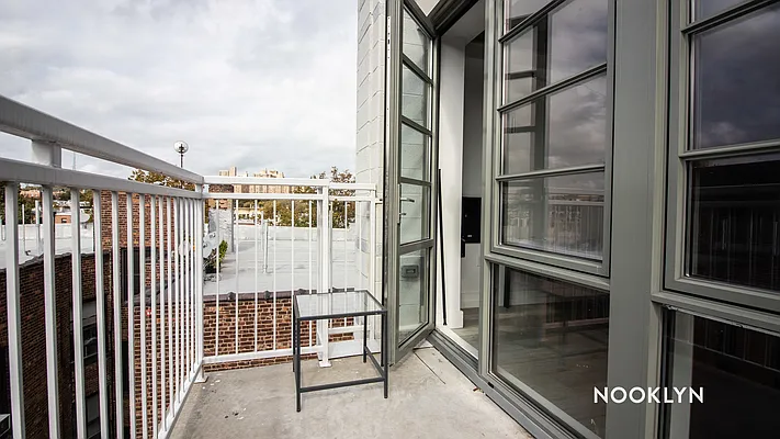 Rented by Nooklyn NYC LLC | media 48