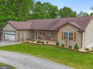 174 Hickory Ln, Augusta, WV 26704