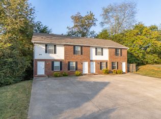 240 Timber Lake Dr APT C, Clarksville, TN
