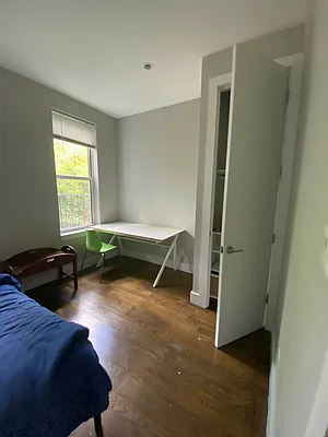 Rented by Nooklyn NYC LLC | media 44