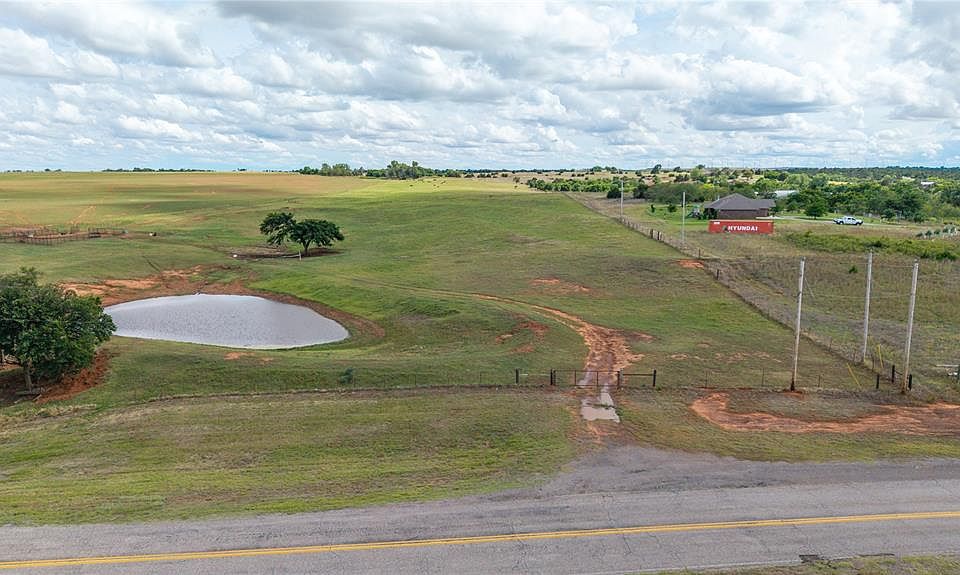 1st image of S Frontage Rd
