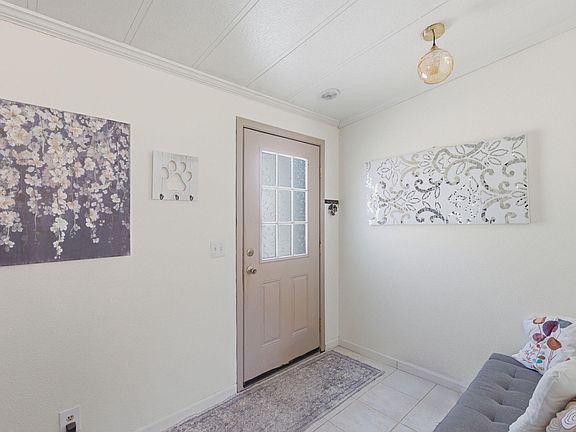 4th image of 2655 Cady Rd