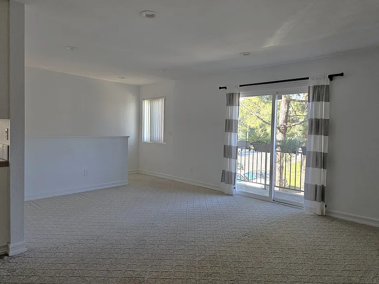 7888 Camino Huerta — Photo 3