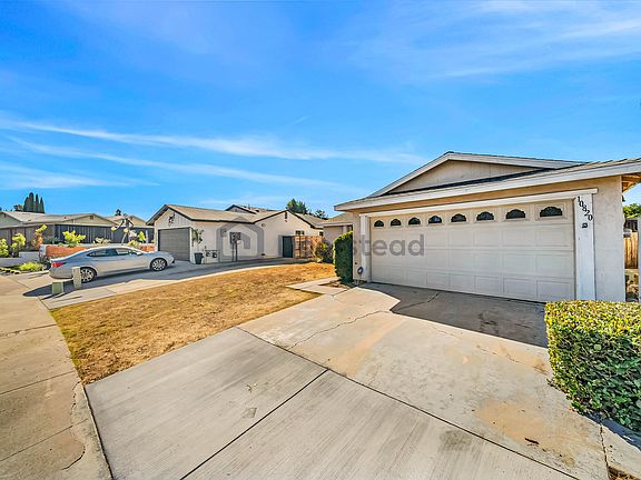 4th image of 10820 Greenford Dr