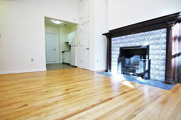 Rented by JK Dansar Corp | media 11