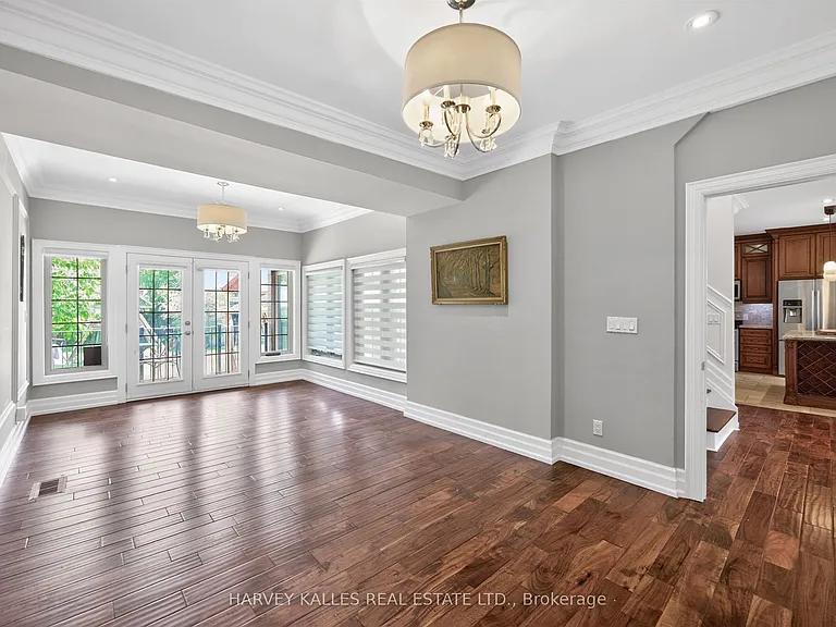 17 Lockheed Blvd — Photo 14