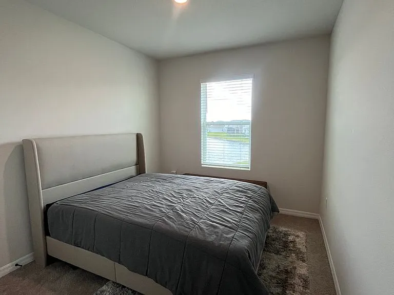 17777 Crescent Moon Loop — Photo 17